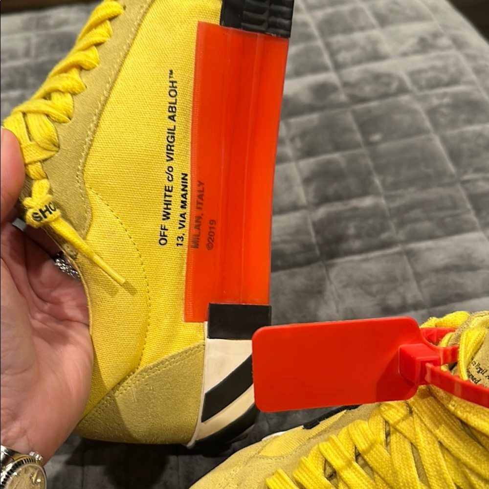 Off-White Size 46 / 13 Yellow Men's Low top Vulcanized Sneakers - Picture 6 of 16